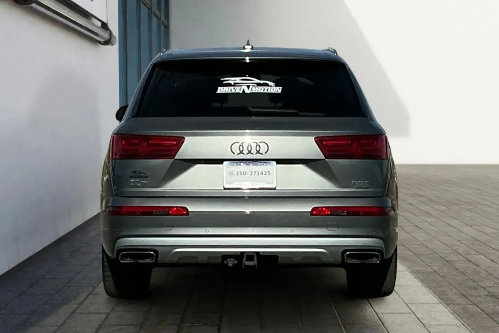 More photos of 2018 Audi Q7 3.0T Prestige Sport Utility 4D at Drive N-Motion Rio Rancho, NM