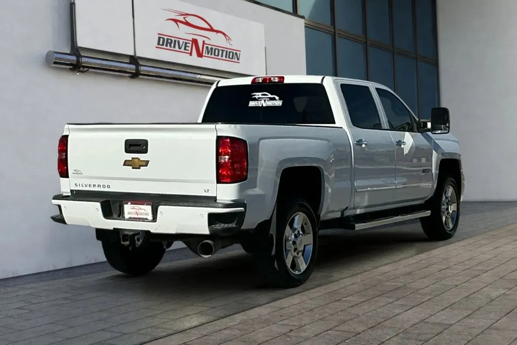 More photos of 2018 Chevrolet Silverado 2500 HD Crew Cab LT Pickup 4D 6 1/2 ft at Drive N-Motion Rio Rancho, NM