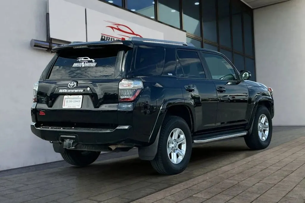 More photos of 2016 Toyota 4Runner SR5 Premium Sport Utility 4D at Drive N-Motion Rio Rancho, NM