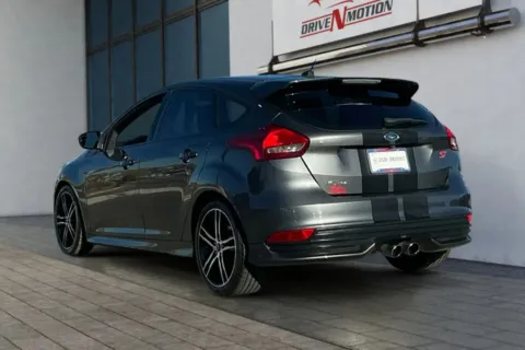 More photos of 2018 Ford Focus ST Hatchback 4D at Drive N-Motion Rio Rancho, NM