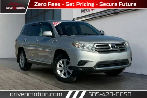 Silver 2011 Toyota Highlander Sport Utility 4D for sale in Rio Rancho, NM