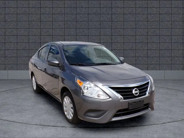 2019 Nissan Versa Sedan S Plus