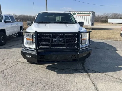 White 2023 Ford F-150 XLT for sale in Independence, KS