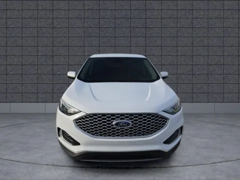 Photos of 2024 Ford Edge SEL for sale in Independence, KS at Quality Motors Chrysler Dodge Jeep Ram