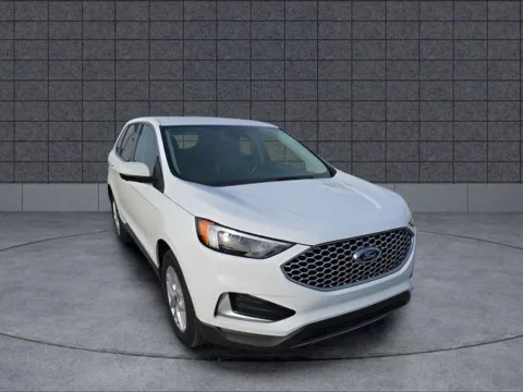 White 2024 Ford Edge SEL for sale in Independence, KS