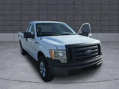 White 2011 Ford F-150 XL for sale in Independence, KS