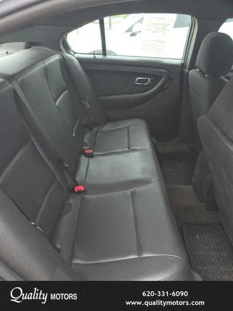 2014 Ford Taurus - Photo 24