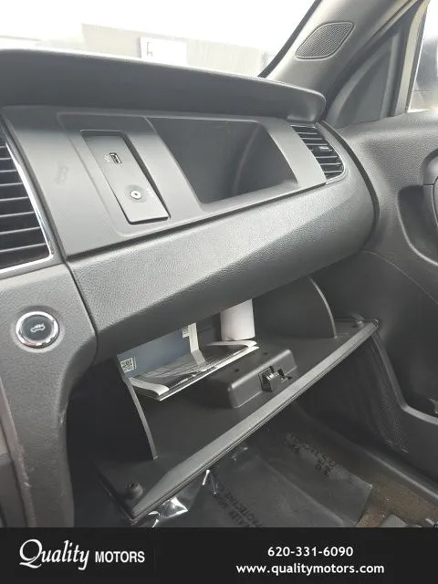 2014 Ford Taurus - Photo 15