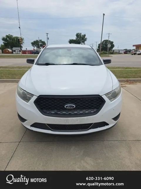 2014 Ford Taurus - Photo 8