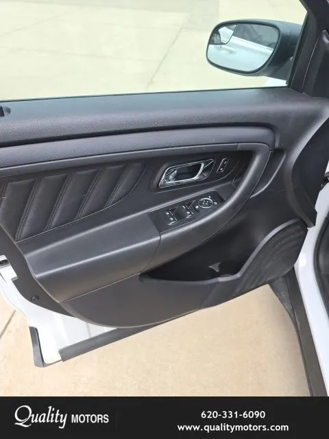 2014 Ford Taurus - Photo 10