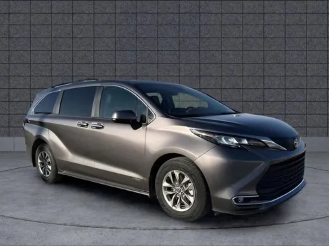 Photos of 2021 Toyota Sienna XLE for sale in Independence, KS at Quality Motors Chrysler Dodge Jeep Ram