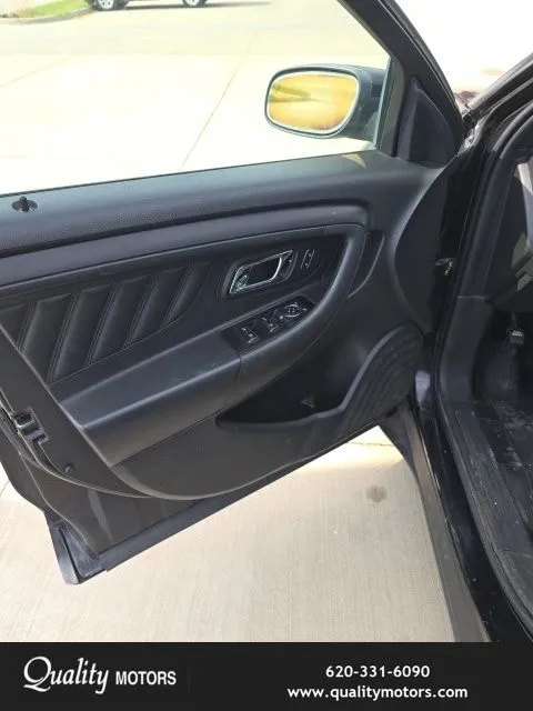 2018 Ford Taurus - Photo 10