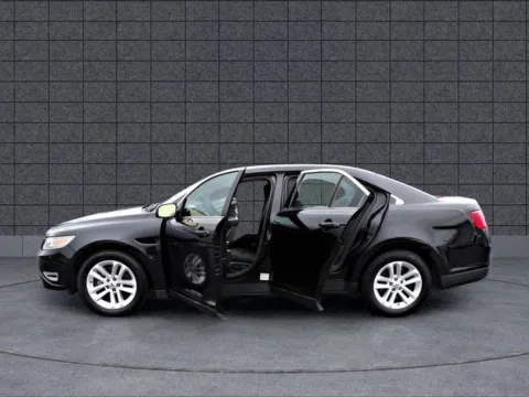 More photos of 2018 Ford Sedan Police Interceptor at Quality Motors Chrysler Dodge Jeep Ram, KS