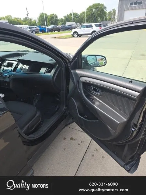 2018 Ford Taurus - Photo 27