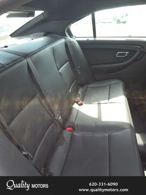 2018 Ford Taurus - Photo 26