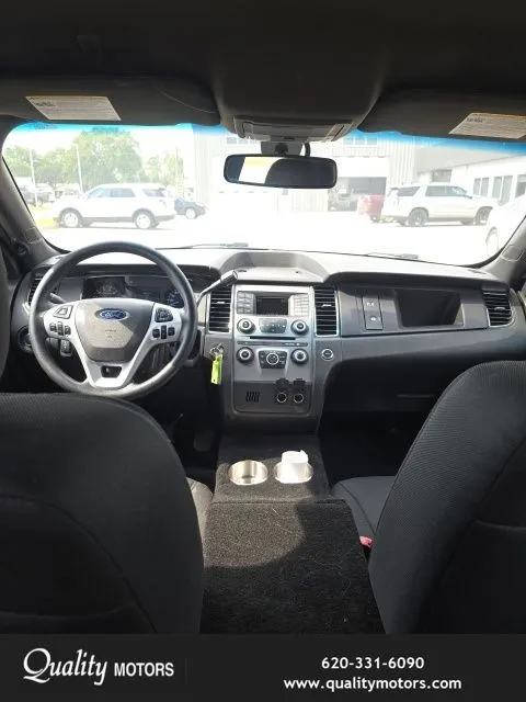 2018 Ford Taurus - Photo 21