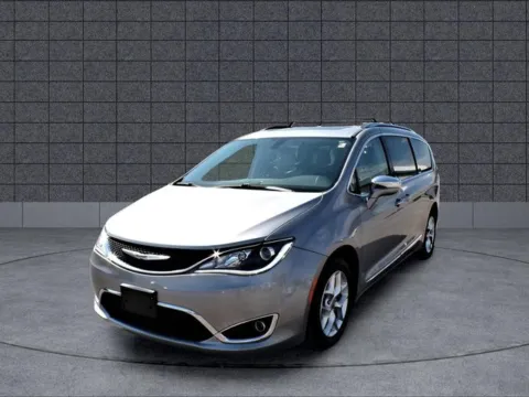 Another view of 2020 Chrysler Pacifica Limited for sale in Independence, KS at Quality Motors Chrysler Dodge Jeep Ram