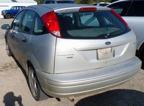 Photos of 2005 Ford Focus ZX5 for sale in Independence, KS at Quality Motors Chrysler Dodge Jeep Ram