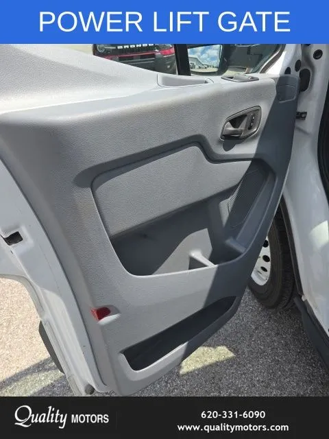 2017 Ford Transit Chassis Cab Base - Photo 12