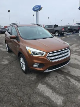 Red 2017 Ford Escape SE for sale in Independence, KS