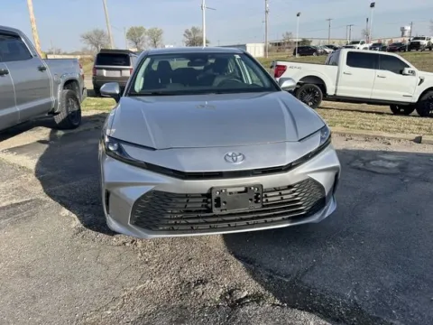 Silver 2025 Toyota Camry LE for sale in Independence, KS