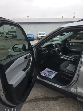 More photos of 2023 Ford Explorer XLT at Quality Motors Chrysler Dodge Jeep Ram, KS