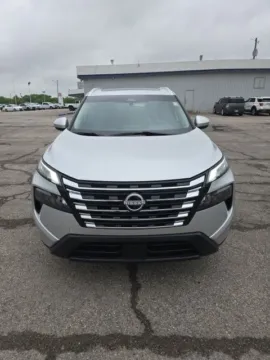 Photos of 2024 Nissan Rogue SV for sale in Independence, KS at Quality Motors Chrysler Dodge Jeep Ram