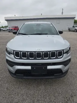 Photos of 2025 Jeep Compass Sport for sale in Independence, KS at Quality Motors Chrysler Dodge Jeep Ram