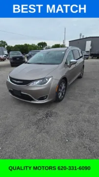 Another view of 2017 Chrysler Pacifica Limited for sale in Independence, KS at Quality Motors Chrysler Dodge Jeep Ram