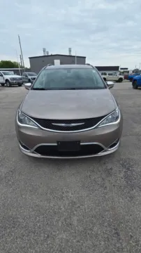 Photos of 2017 Chrysler Pacifica Limited for sale in Independence, KS at Quality Motors Chrysler Dodge Jeep Ram