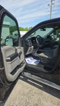 More photos of 2018 Ford F-150 XLT at Quality Motors Chrysler Dodge Jeep Ram, KS