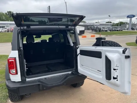 More photos of 2024 Ford Bronco Black Diamond at Quality Motors Chrysler Dodge Jeep Ram, KS