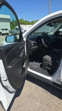 More photos of 2020 Chevrolet Traverse LS at Quality Motors Chrysler Dodge Jeep Ram, KS