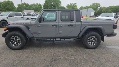 More photos of 2020 Jeep Gladiator Rubicon at Quality Motors Chrysler Dodge Jeep Ram, KS
