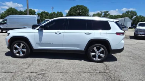 More photos of 2021 Jeep Grand Cherokee L Limited at Quality Motors Chrysler Dodge Jeep Ram, KS