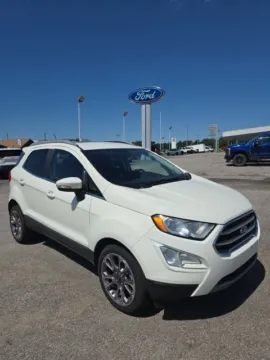 White 2020 Ford EcoSport Titanium for sale in Independence, KS