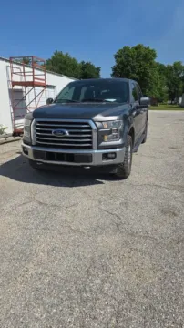 Gray 2017 Ford F-150 XLT for sale in Independence, KS