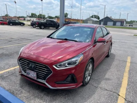 Red 2018 Hyundai Sonata Limited for sale in Independence, KS