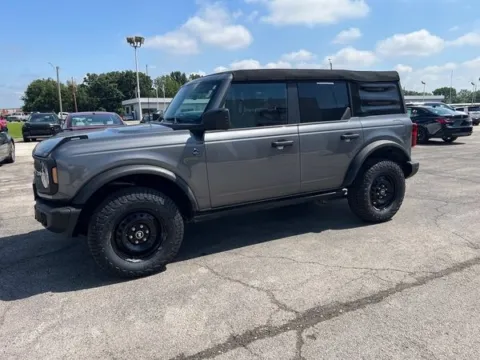 Gray 2023 Ford Bronco Black Diamond for sale in Independence, KS