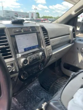 More photos of 2020 Ford F-250SD XLT at Quality Motors Chrysler Dodge Jeep Ram, KS