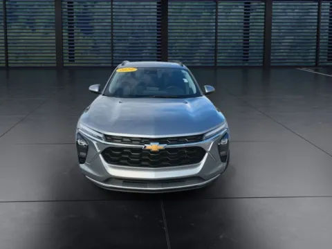 Another view of 2024 Chevrolet Trax LT for sale in Michigan City, IN at Graff Chevrolet GMC of Michigan City