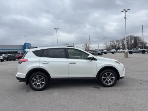 More photos of 2018 Toyota RAV4 Limited at Graff Chevrolet GMC of Michigan City, IN