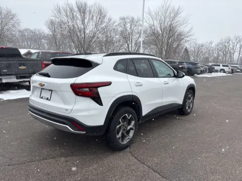 More photos of 2025 Chevrolet Trax LT at Graff Chevrolet GMC of Michigan City, IN