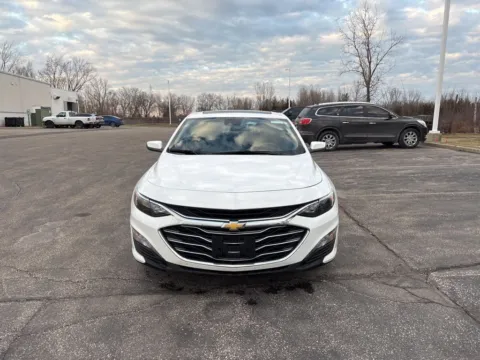 Photos of 2024 Chevrolet Malibu LT for sale in Michigan City, IN at Graff Chevrolet GMC of Michigan City