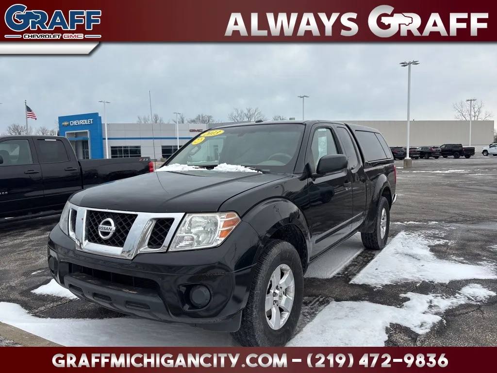 Black 2013 Nissan Frontier SV for sale in Michigan City, IN