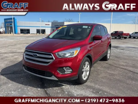 Red 2017 Ford Escape SE for sale in Michigan City, IN