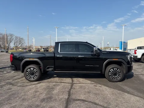 More photos of 2024 GMC Sierra 2500HD Denali Ultimate at Graff Chevrolet GMC of Michigan City, IN