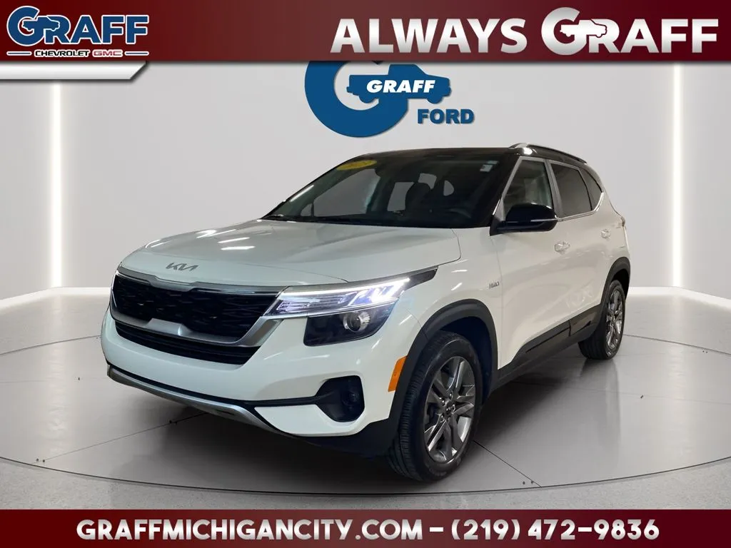 2023 Kia Seltos S for sale in Michigan City, IN