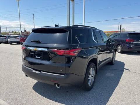 More photos of 2023 Chevrolet Traverse LT at Graff Chevrolet GMC of Michigan City, IN