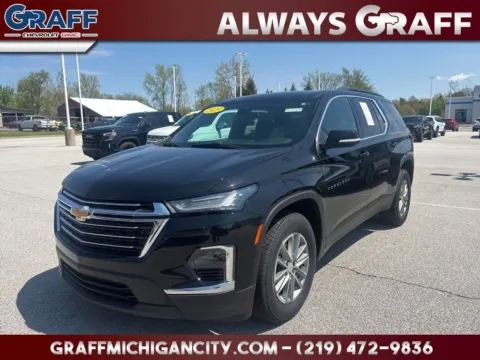 Black 2023 Chevrolet Traverse LT for sale in Michigan City, IN